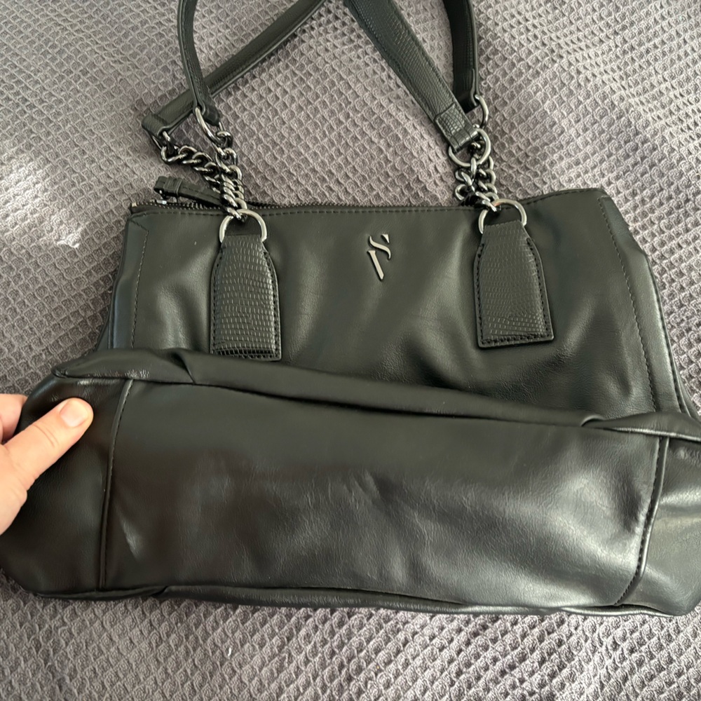 Simply Vera Wang black shoulder bag, three sections- excellent condition